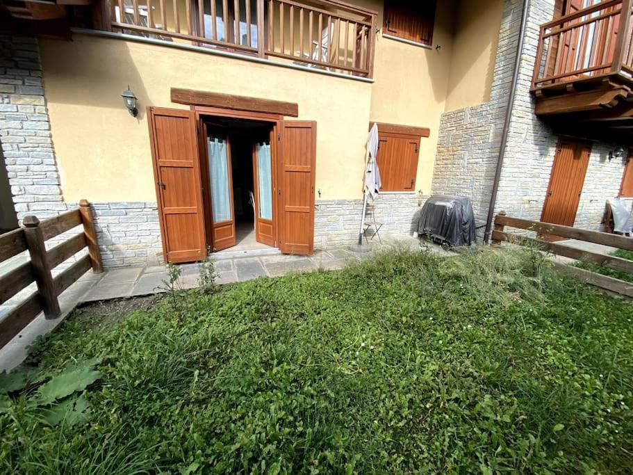 Incantevole Appartamento Con Giardino - Garage Privato E Free Wifi Oulx Dış mekan fotoğraf