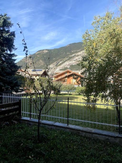 Incantevole Appartamento Con Giardino - Garage Privato E Free Wifi Oulx Dış mekan fotoğraf